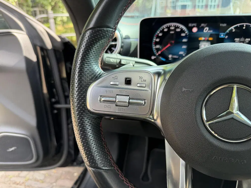 Mercedes-Benz CLA AMG 35 4MATIC Premiu uit 2020, foto 11
