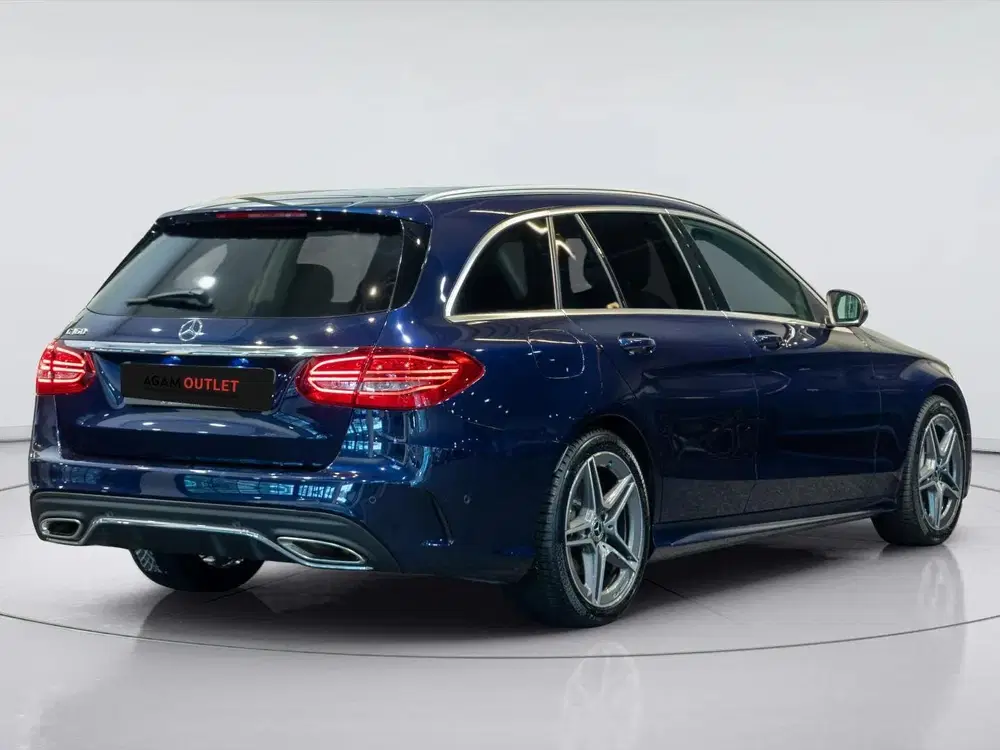 Mercedes-Benz C-Klasse 160 Business Solution uit 2019, foto 2