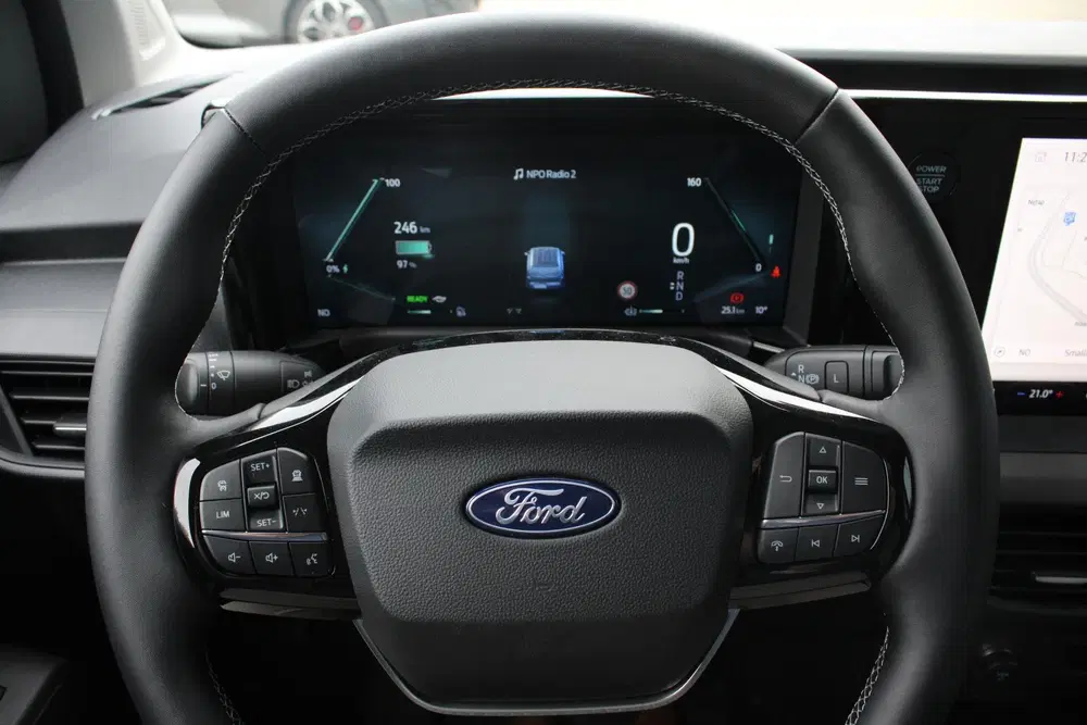 Ford Transit Courier Limited 44 kWh 136pk uit 2025, foto 15