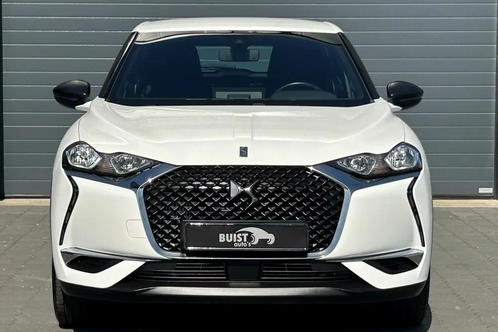 DS Automobiles DS 3 Crossback DS DS 3 Crossback 1.2 PureTech Chic NAVI C uit 2022, foto 2