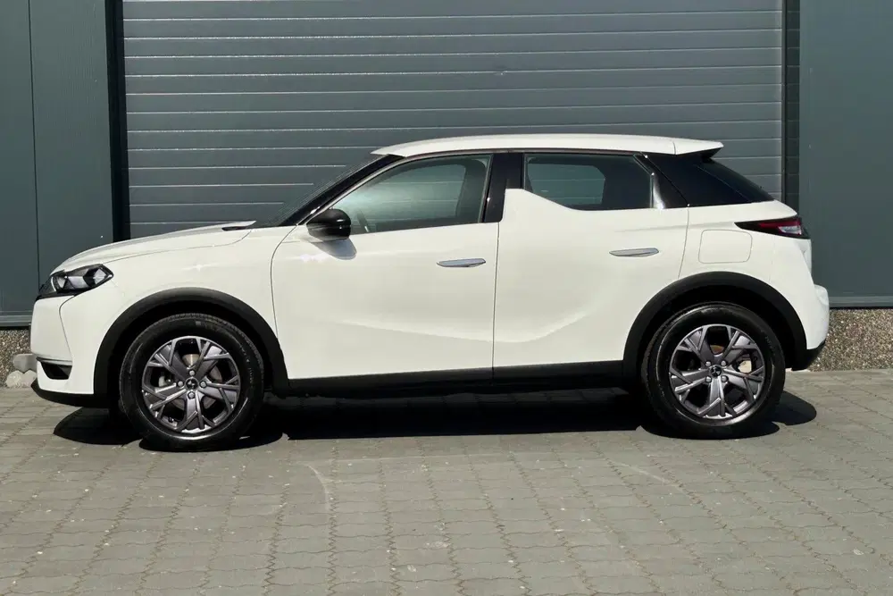 DS Automobiles DS 3 Crossback DS DS 3 Crossback 1.2 PureTech Chic NAVI C uit 2022, foto 3