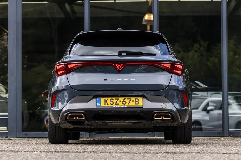 Cupra Leon 1.5 TSI e-Hybrid Business (bj 2025) uit 2025, foto 6