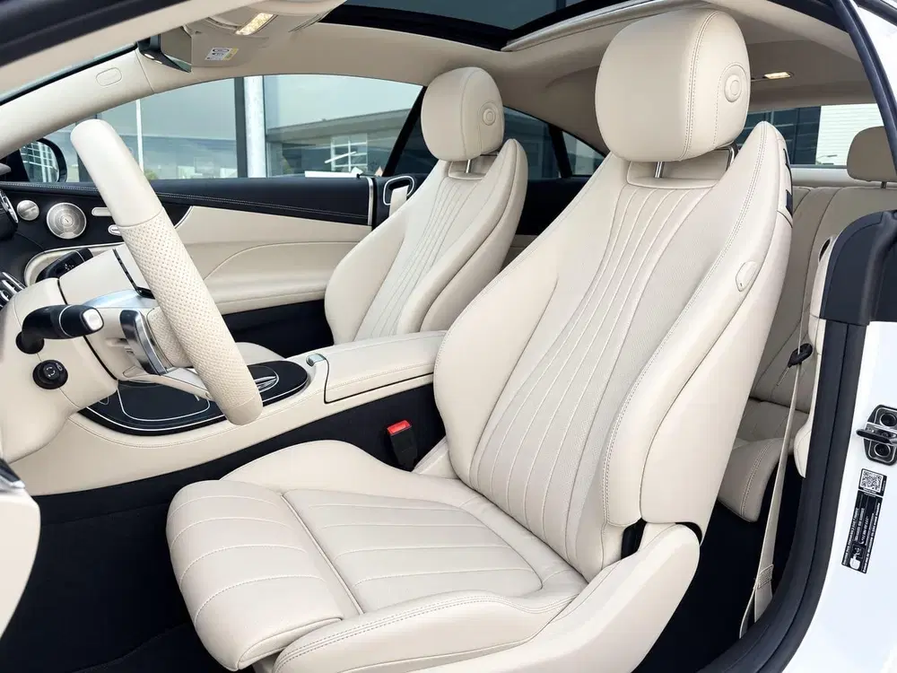 Mercedes-Benz E-Klasse E-klasse Coupé 200 AMG NIGHT uit 2021, foto 11