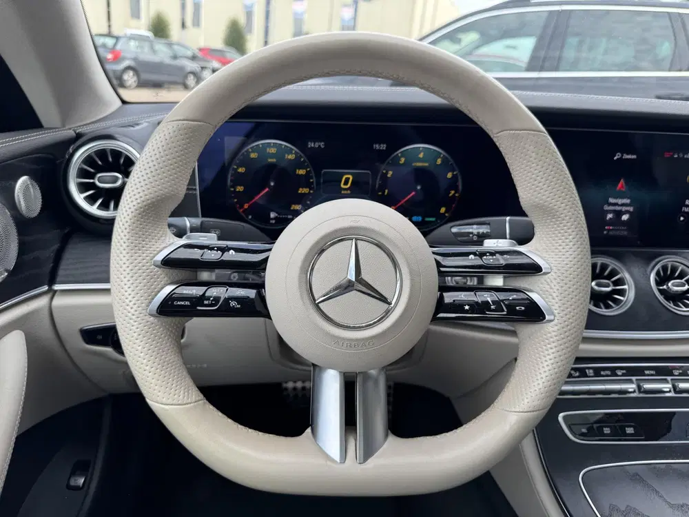Mercedes-Benz E-Klasse E-klasse Coupé 200 AMG NIGHT uit 2021, foto 12