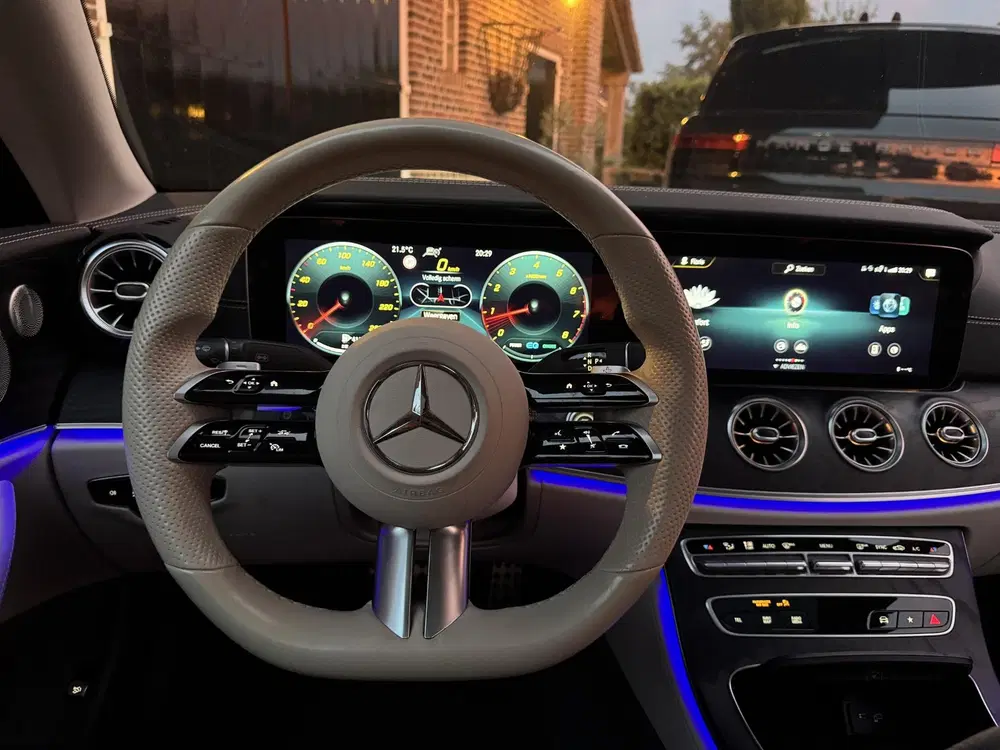 Mercedes-Benz E-Klasse E-klasse Coupé 200 AMG NIGHT uit 2021, foto 14