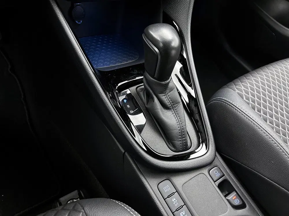 Toyota Yaris 1.5 Hybrid Executive uit 2022, foto 13