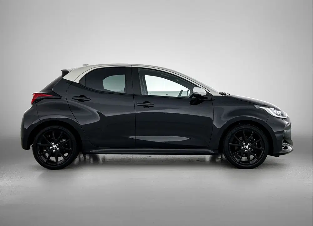 Toyota Yaris 1.5 Hybrid Executive uit 2022, foto 14