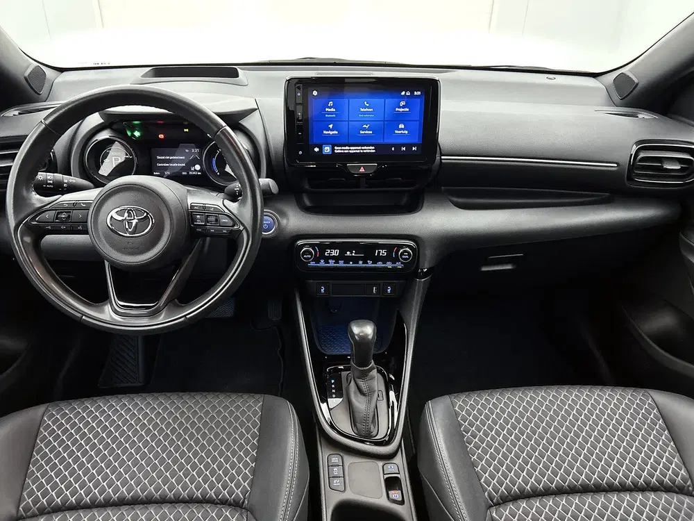 Toyota Yaris 1.5 Hybrid Executive uit 2022, foto 4