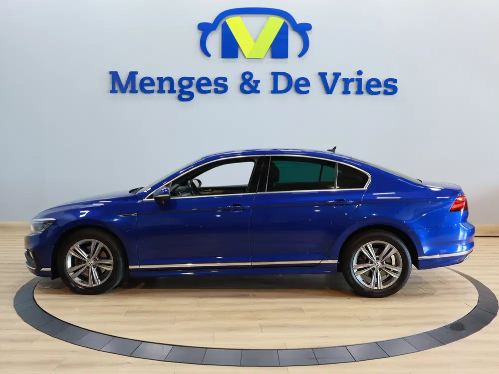 Volkswagen Passat 1.5 TSI Elegance Business R Airco ECC uit 2020, foto 6