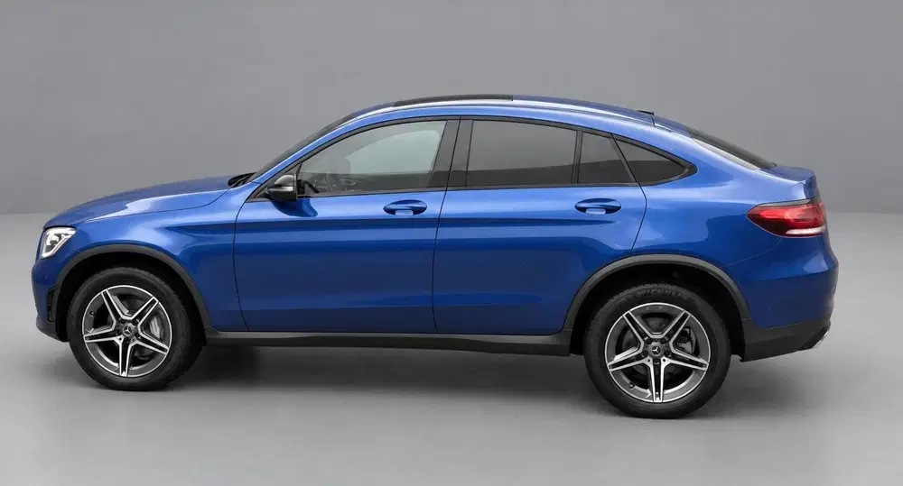 Mercedes-Benz GLC GLC-klasse Coupé 300e 4MATIC AMG Line uit 2022, foto 3