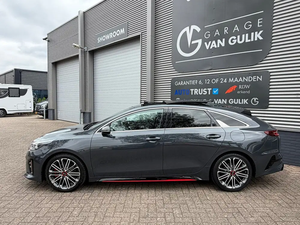 Kia ProCeed 1.6 T-GDI GT 204PK Automaat uit 2019, foto 10