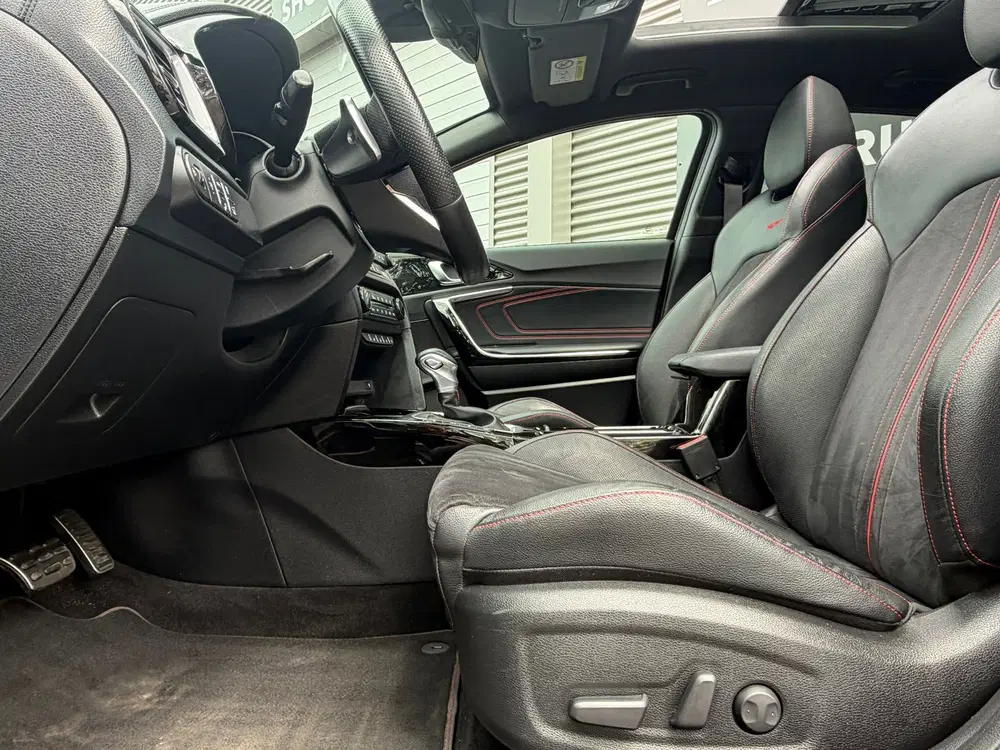 Kia ProCeed 1.6 T-GDI GT 204PK Automaat uit 2019, foto 12