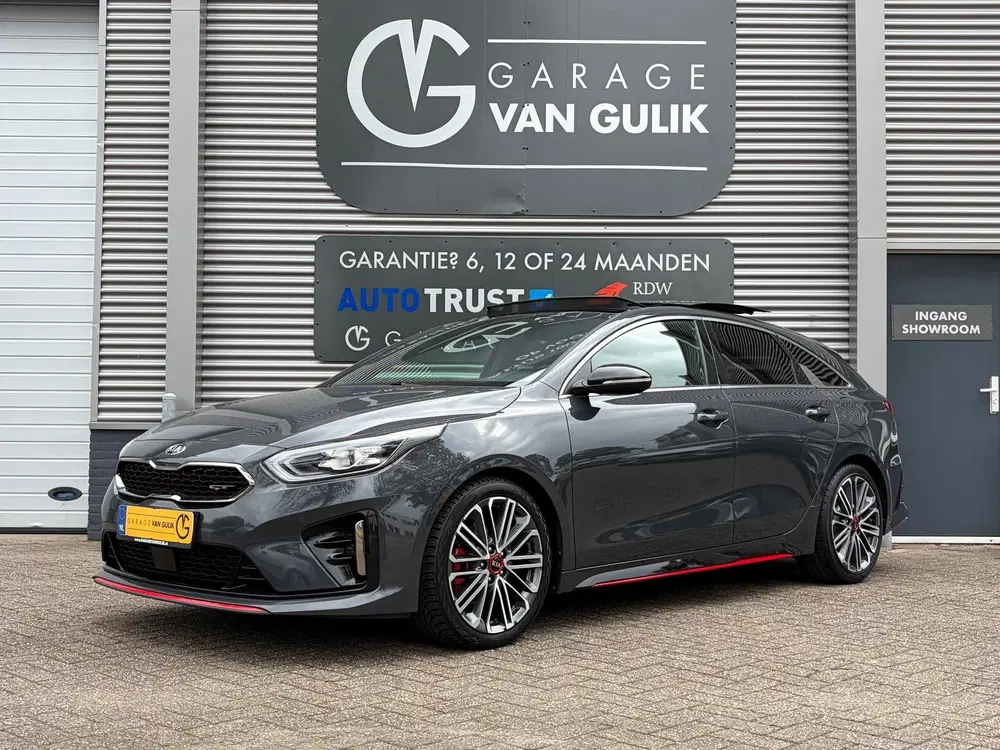 Kia ProCeed 1.6 T-GDI GT 204PK Automaat uit 2019, foto 2