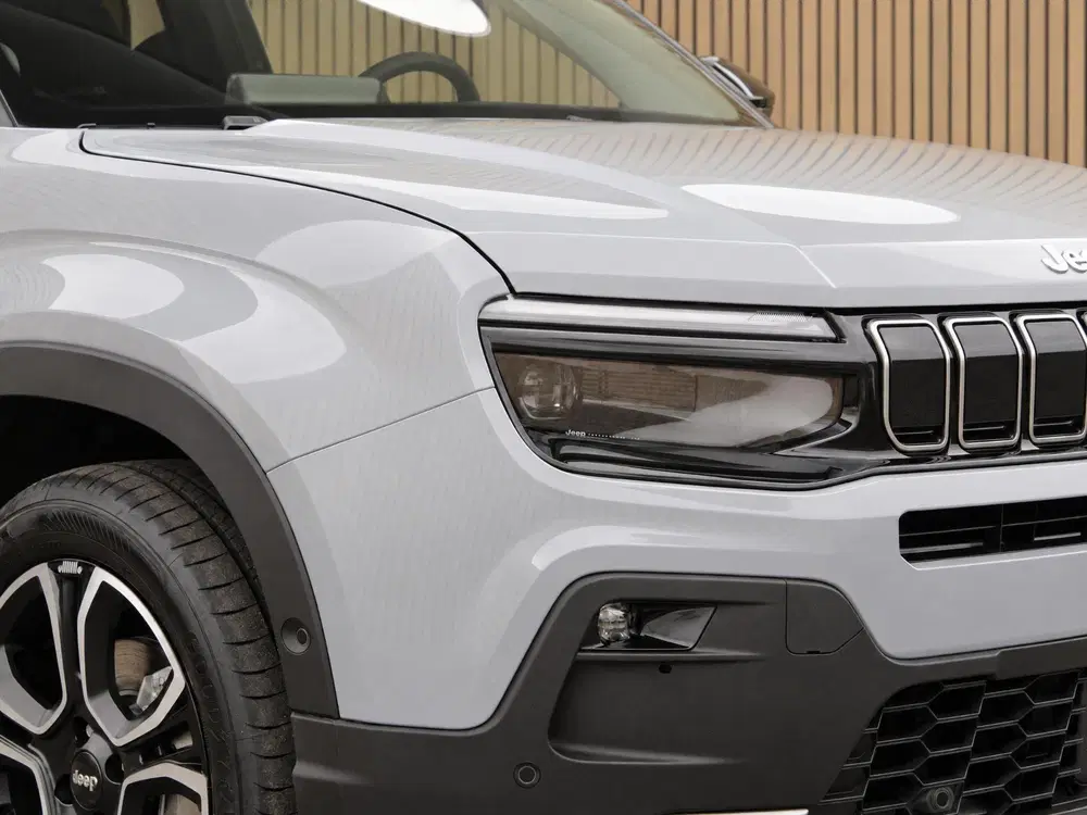Jeep Avenger 1.2 e-Hybrid Summit VOORRAAD KORTING uit 2026, foto 8
