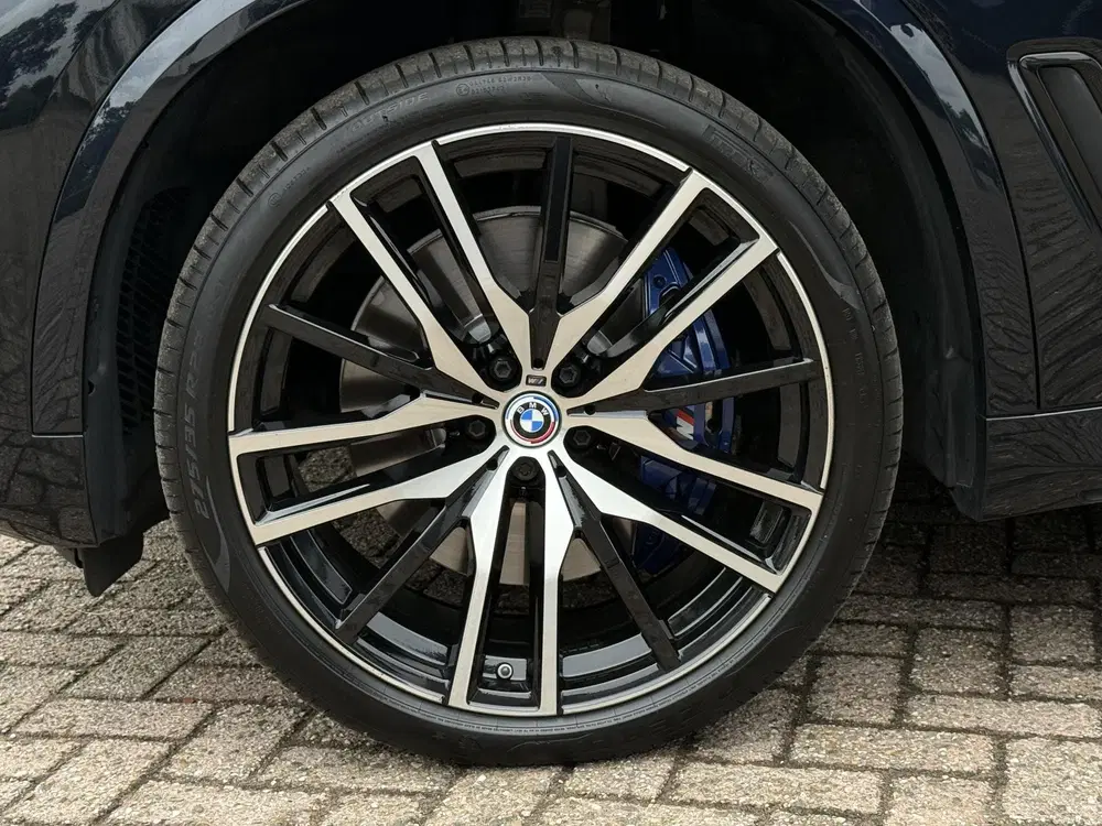 BMW X5 xDrive45e M SPORT uit 2022, foto 11