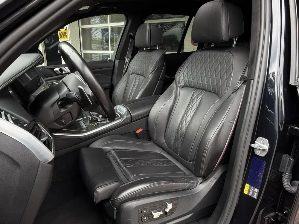 BMW X5 xDrive45e M SPORT uit 2022, foto 4
