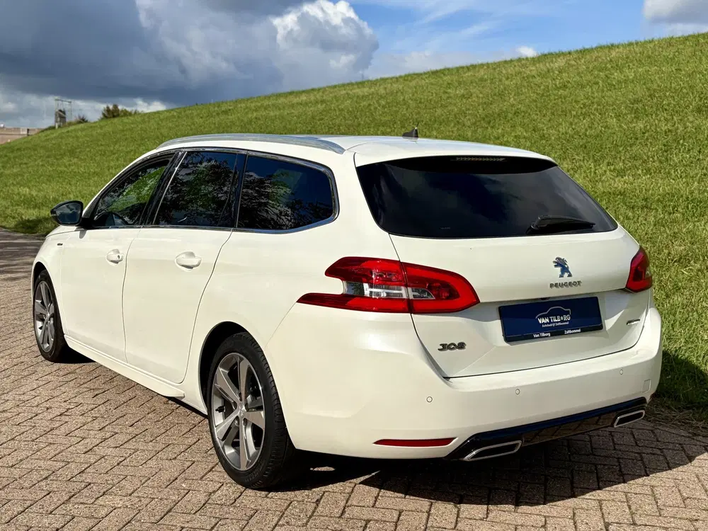 Peugeot 308 1.2 PureTech GT-line Panoramadak uit 2019, foto 5