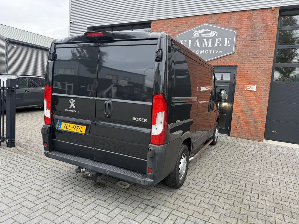 Peugeot Boxer 330 2.2 BlueHDi 120 L1H1 Premium uit 2021, foto 3