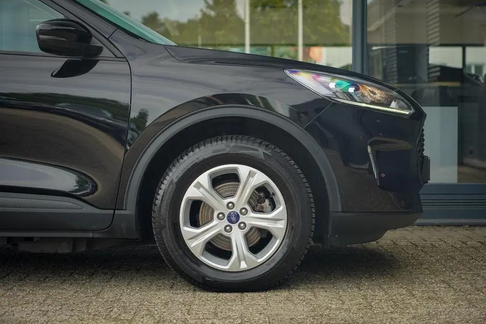 Ford Kuga 2.5 PHEV Titanium uit 2022, foto 11