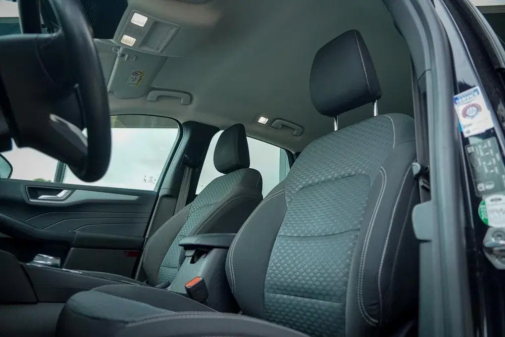 Ford Kuga 2.5 PHEV Titanium uit 2022, foto 2