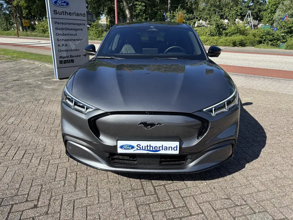 Ford Mustang Mach-E Extended Premium AWD 98 kWh 351pk uit 2025, foto 2