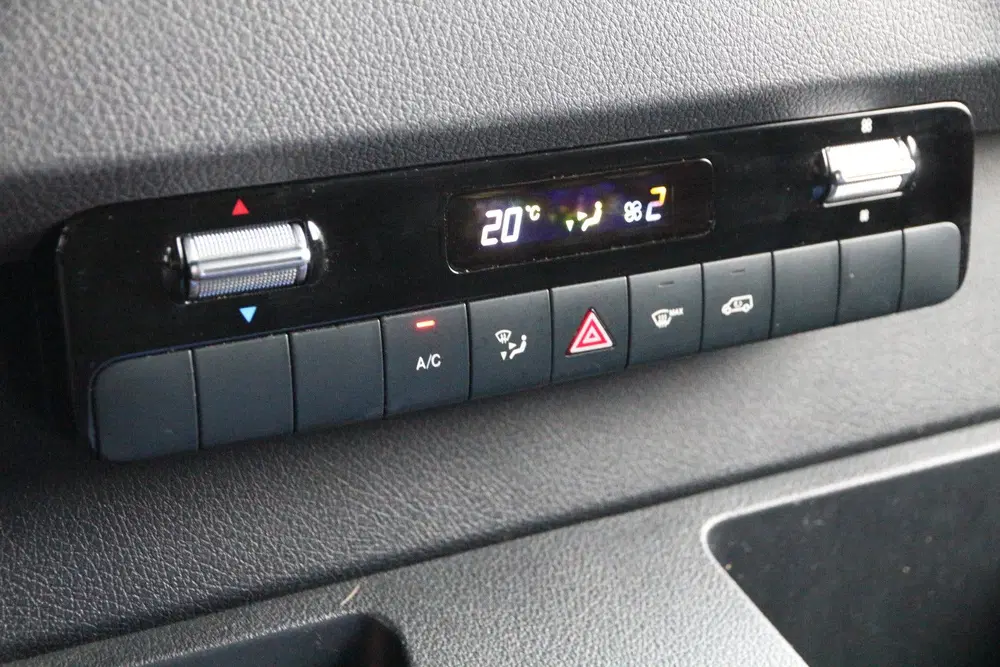 Mercedes-Benz Sprinter 317 CDI uit 2024, foto 14