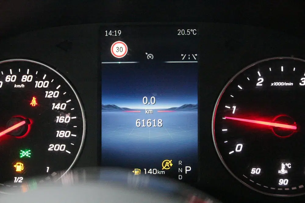 Mercedes-Benz Sprinter 317 CDI uit 2024, foto 6