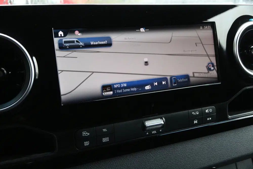 Mercedes-Benz Sprinter 317 CDI uit 2024, foto 7