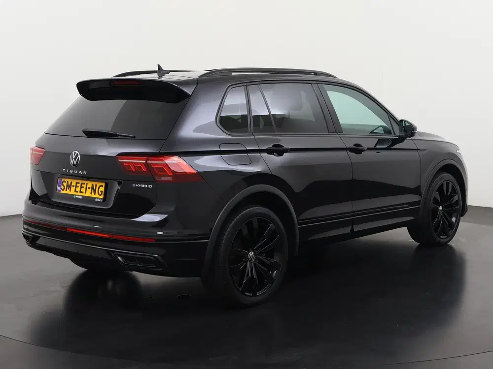 Volkswagen Tiguan 1.4 TSI eHybrid R-Line Black Style uit 2021, foto 6