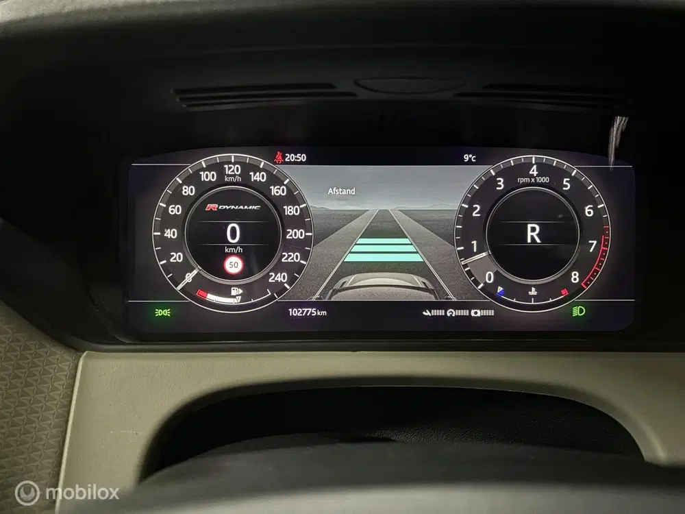 Land Rover Range Rover Velar P250 Turbo AWD R-Dynamic Pano uit 2019, foto 13