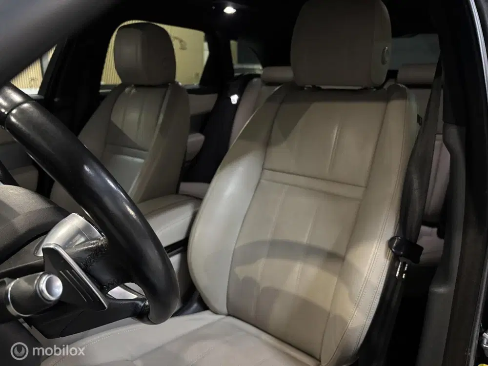 Land Rover Range Rover Velar P250 Turbo AWD R-Dynamic Pano uit 2019, foto 6