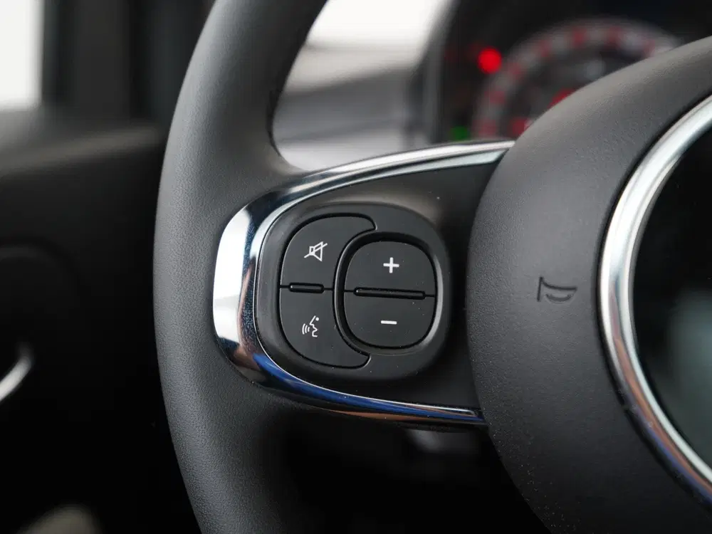 Fiat 500 1.0 Hybrid Dolcevita uit 2022, foto 7