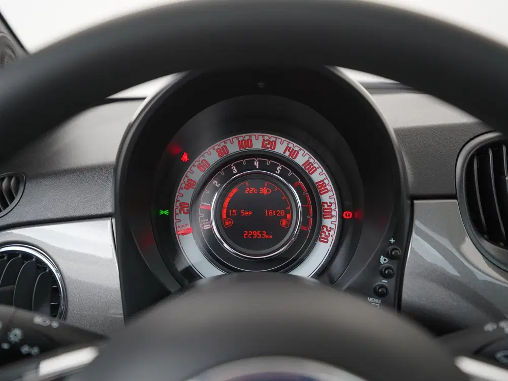 Fiat 500 1.0 Hybrid Dolcevita uit 2022, foto 8