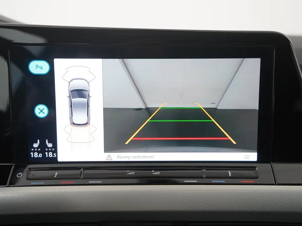 Volkswagen Golf 1.0 eTSI Move DSG uit 2024, foto 15