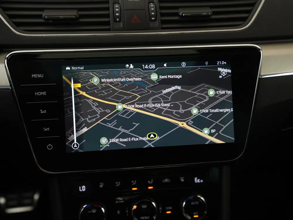 Skoda Superb 1.4 TSI iV Laurin & Klement uit 2022, foto 14