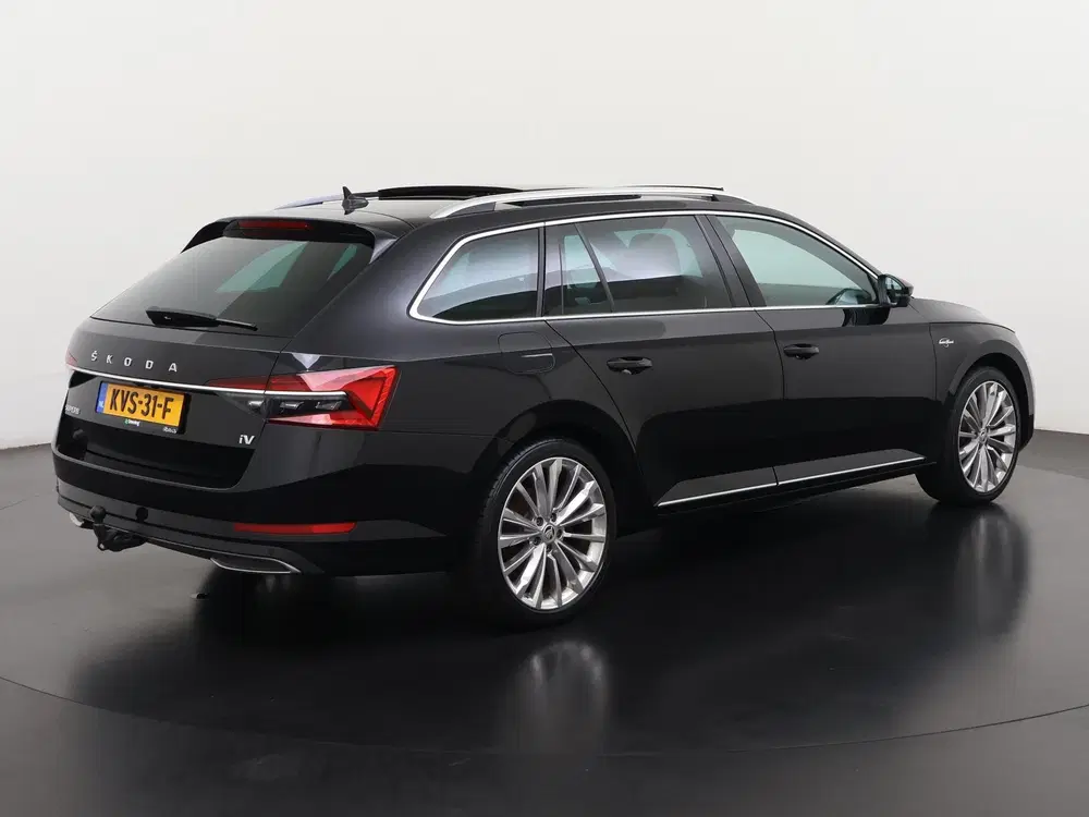 Skoda Superb 1.4 TSI iV Laurin & Klement uit 2022, foto 6
