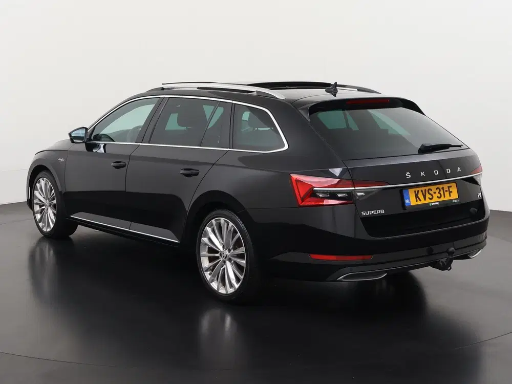 Skoda Superb 1.4 TSI iV Laurin & Klement uit 2022, foto 8