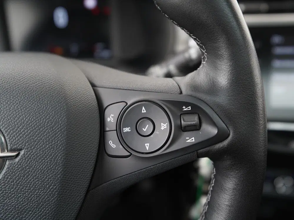 Opel Corsa 1.2 Sport uit 2021, foto 9