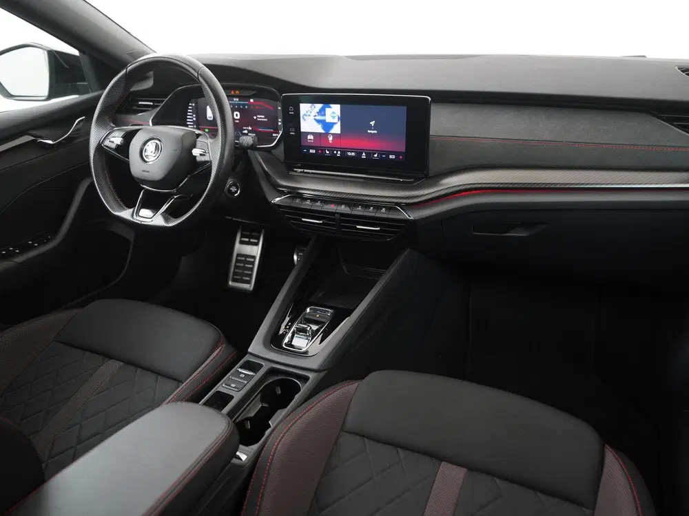Skoda Octavia 1.4 TSI RS iV PHEV uit 2022, foto 2