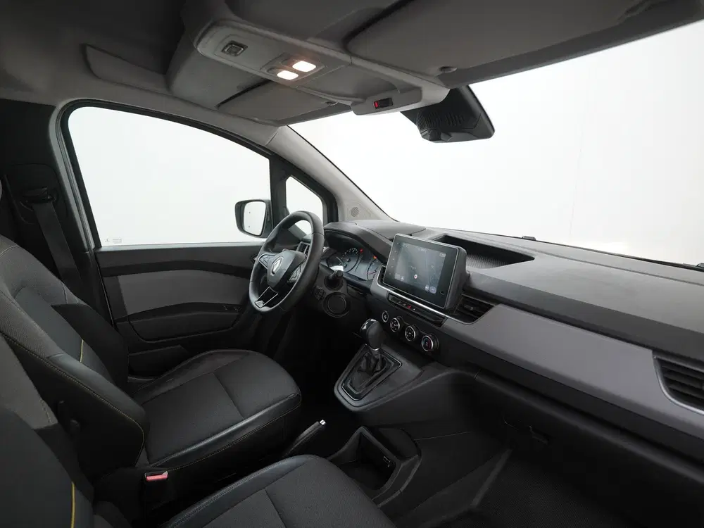 Renault Kangoo 1.3 TCe 130PK Automaat uit 2022, foto 2