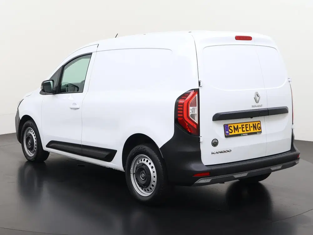 Renault Kangoo 1.3 TCe 130PK Automaat uit 2022, foto 6