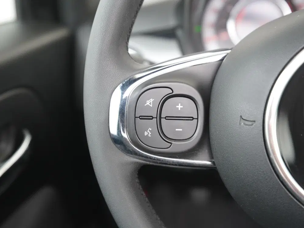 Fiat 500C 1.0 Hybrid Club uit 2023, foto 7