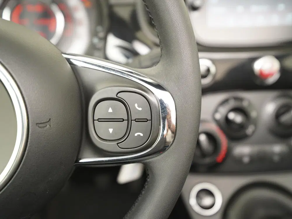 Fiat 500C 1.0 Hybrid Club uit 2023, foto 9