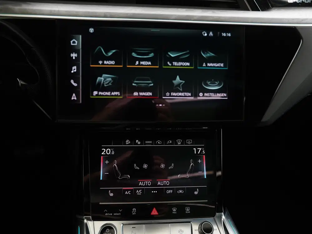 Audi e-tron 55 quattro S-Line 95 kWh uit 2021, foto 11