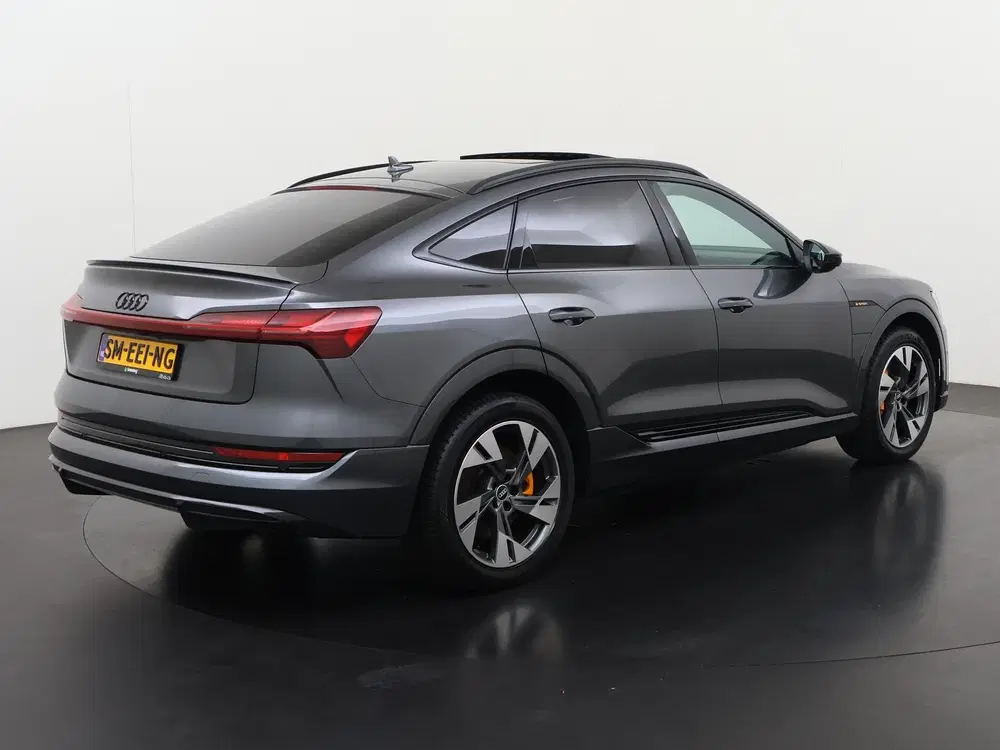 Audi e-tron 55 quattro S-Line 95 kWh uit 2021, foto 4
