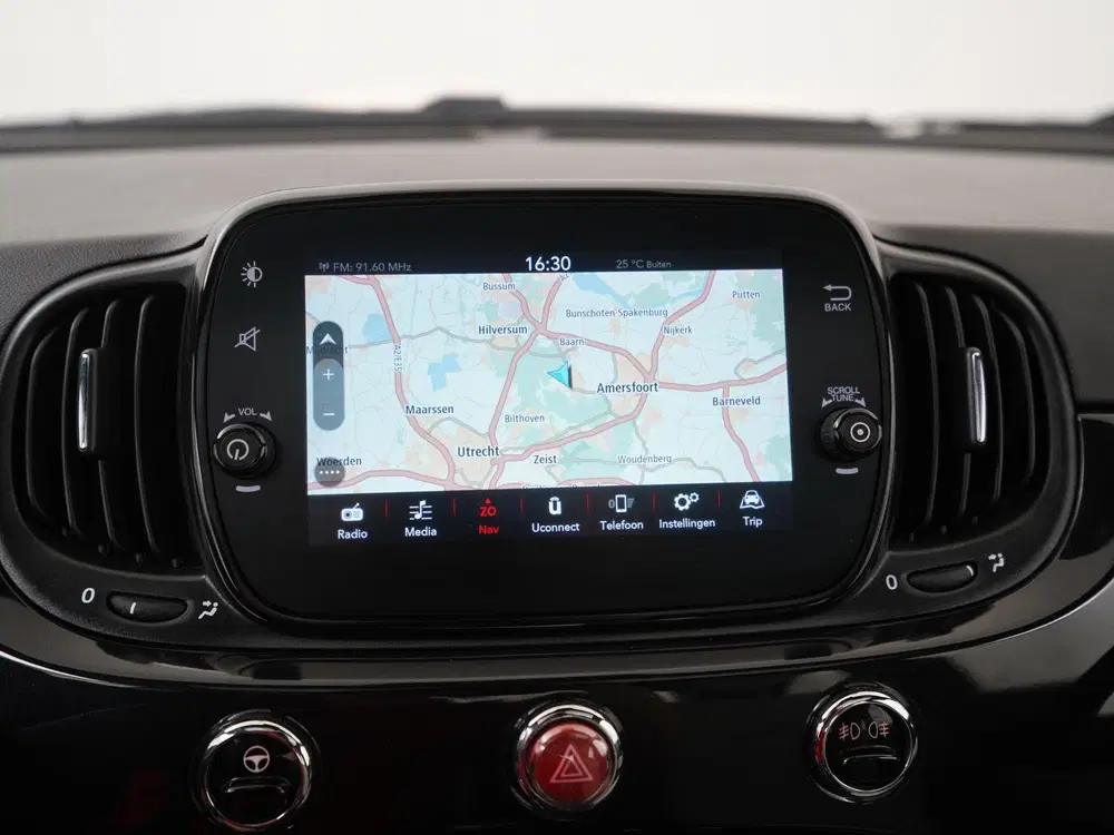 Fiat 500 1.0 Hybrid Dolcevita uit 2022, foto 12
