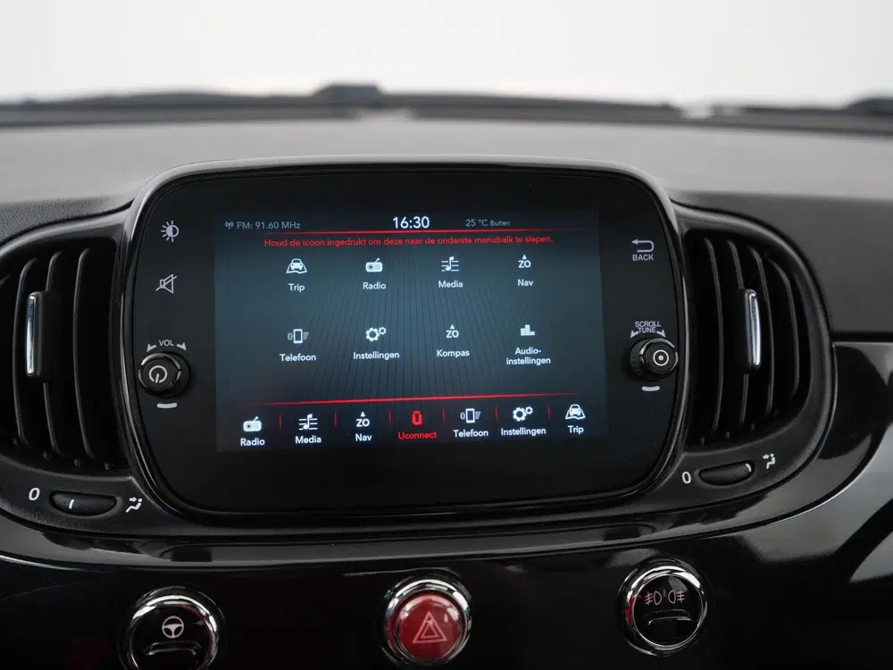 Fiat 500 1.0 Hybrid Dolcevita uit 2022, foto 15