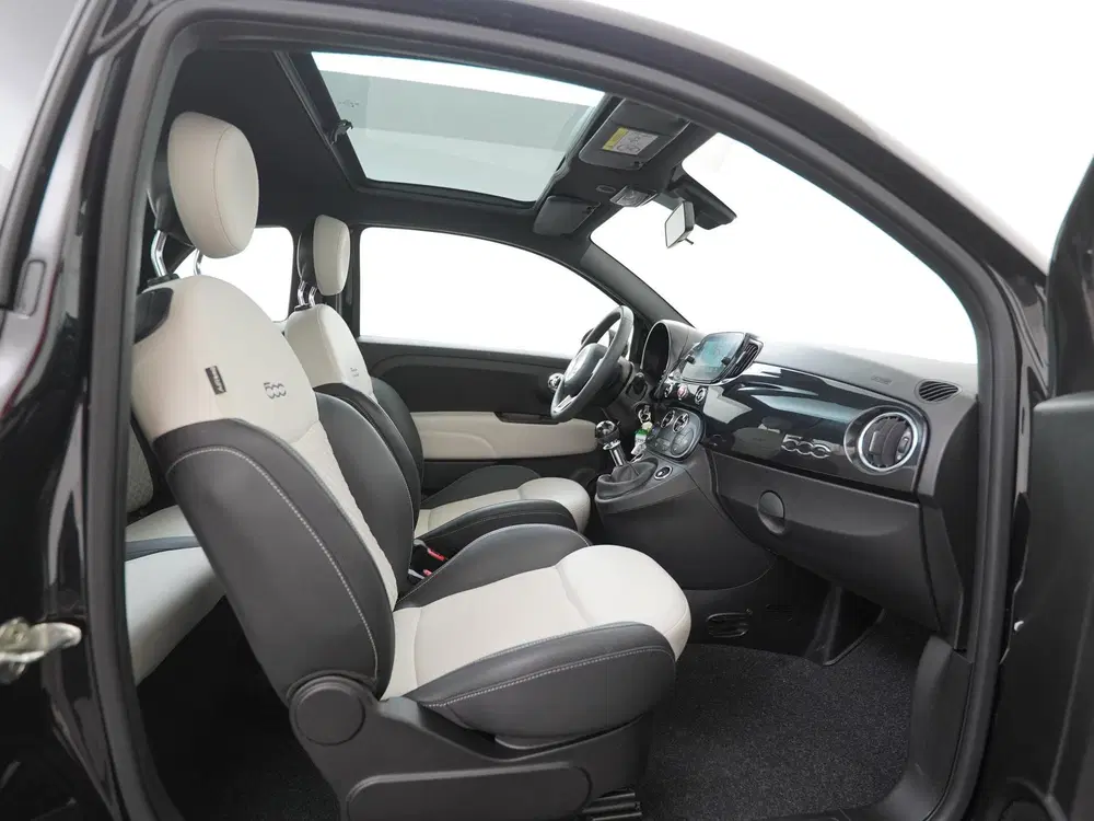 Fiat 500 1.0 Hybrid Dolcevita uit 2022, foto 3