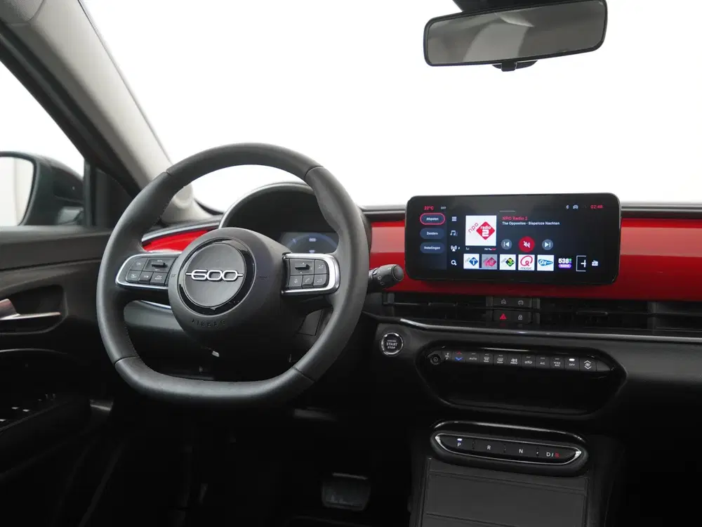 Fiat 600e RED 54 kWh uit 2024, foto 6