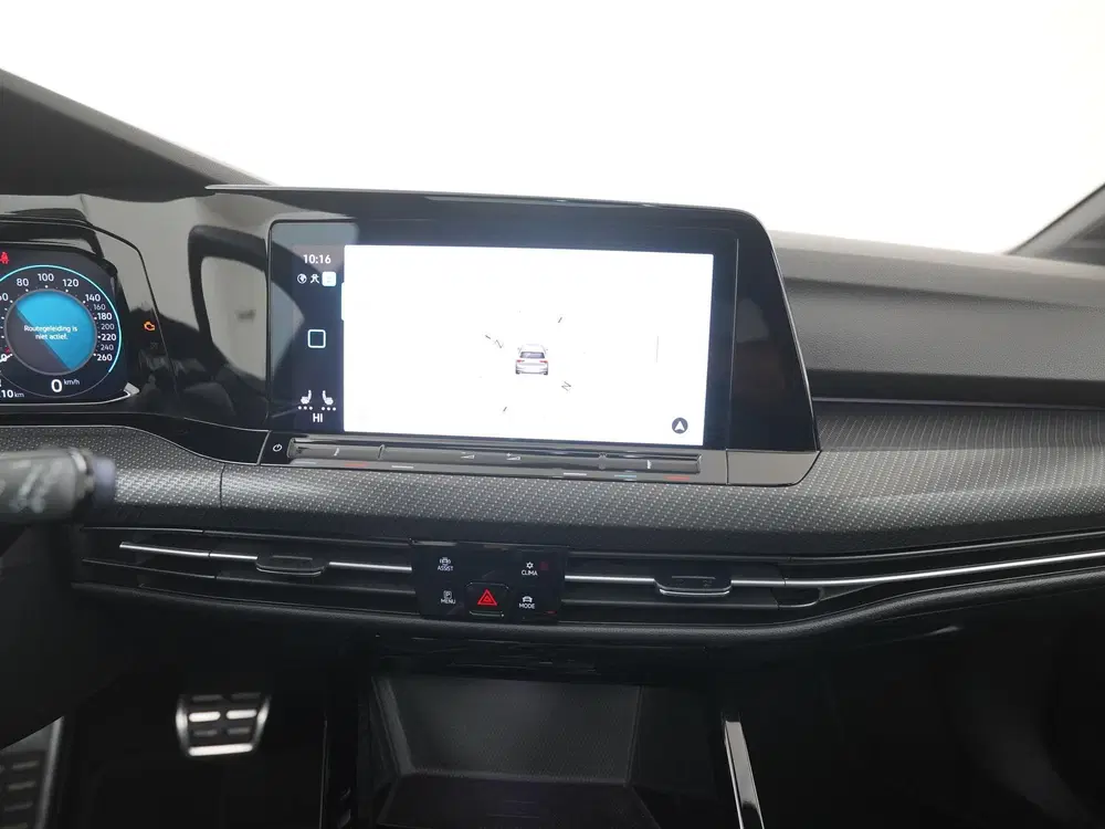 Volkswagen Golf 1.5 eTSI R-Line DSG uit 2022, foto 12